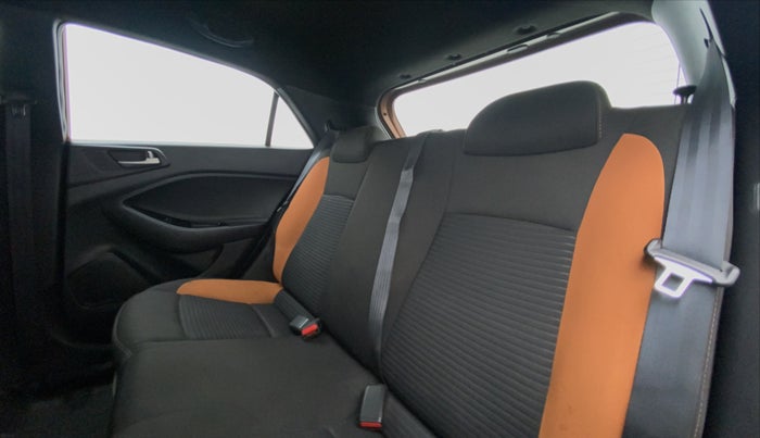 2015 Hyundai i20 Active 1.2 S, Petrol, Manual, 38,677 km, Right Side Rear Door Cabin