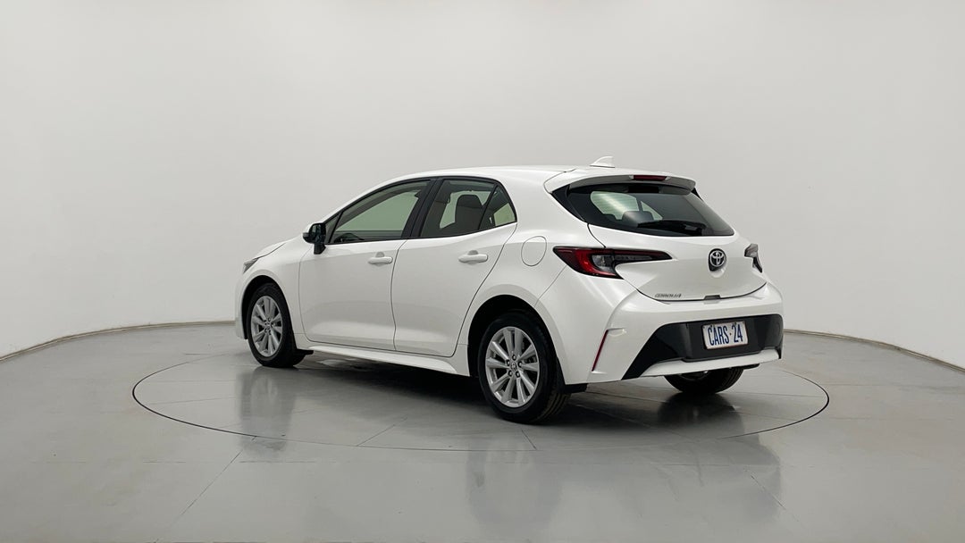 Left Back Diagonal (45- Degree) View