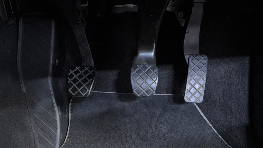 Pedals and Footmat