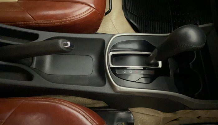 2020 Honda City 1.5L I-VTEC VX CVT, Petrol, Automatic, 26,253 km, Gear Lever