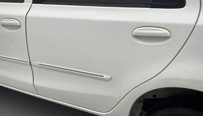 2011 Toyota Etios G, Petrol, Manual, 85,630 km, Rear left door - Slightly dented