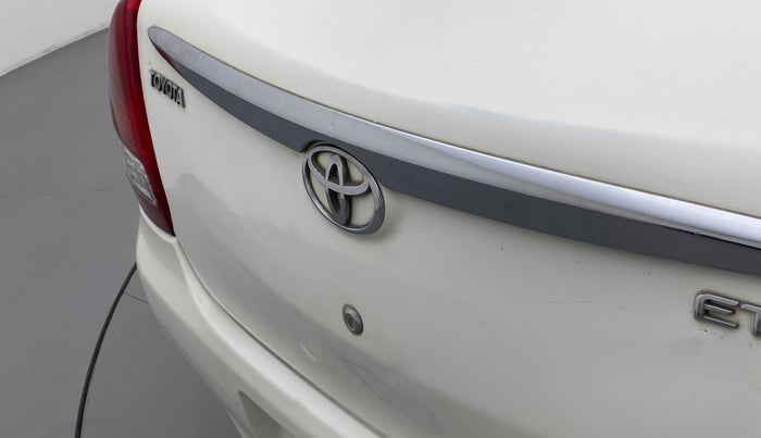 2011 Toyota Etios G, Petrol, Manual, 85,630 km, Dicky (Boot door) - Slightly dented