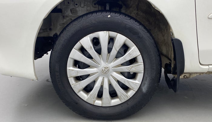 2011 Toyota Etios G, Petrol, Manual, 85,630 km, Left Front Wheel