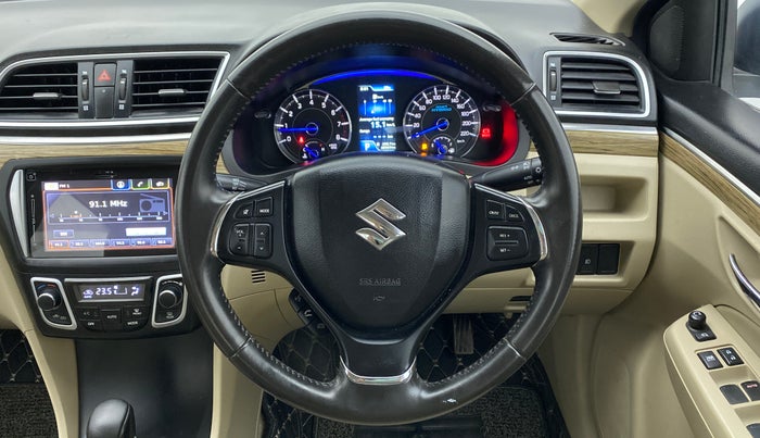 2018 Maruti Ciaz ALPHA 1.5 AT SHVS, Petrol, Automatic, 48,569 km, Steering Wheel Close Up