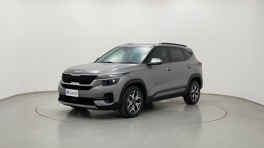 Left Front Diagonal (45- Degree) View