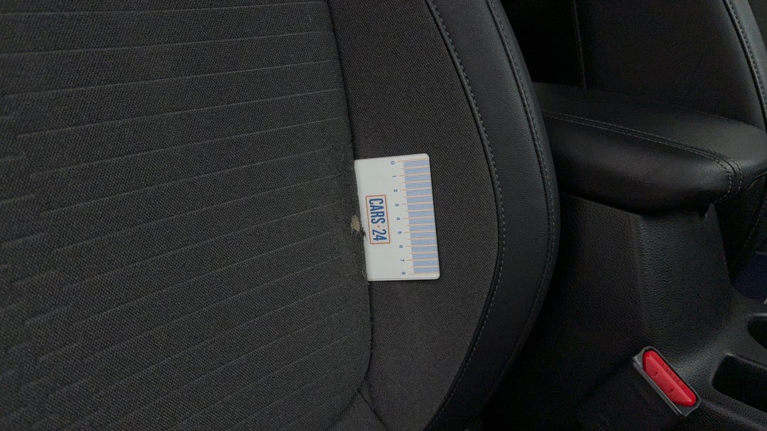 Seats Front RHS Wear