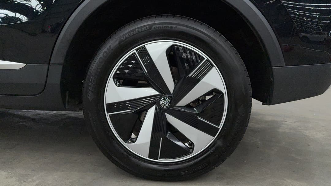2022 MG ZS EV Essence, Automatic, 37611 km, Left Rear Wheel