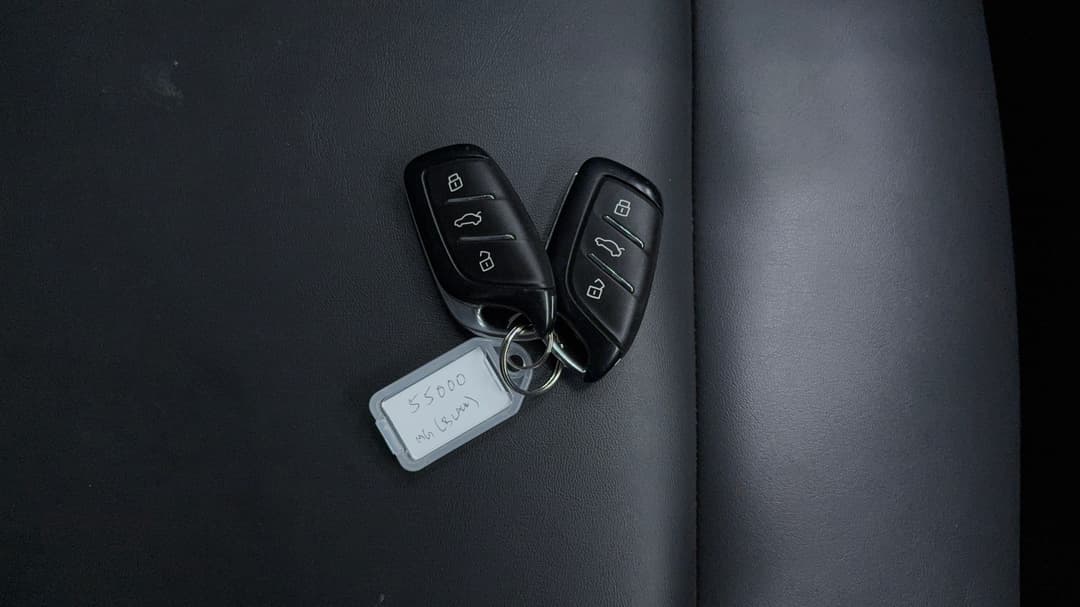 2022 MG ZS EV Essence, Automatic, 37611 km, Key Close-up