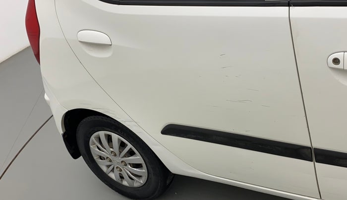 2013 Hyundai i10 MAGNA 1.1, Petrol, Manual, 63,462 km, Right rear door - Minor scratches