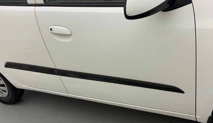 2013 Hyundai i10 MAGNA 1.1, Petrol, Manual, 63,462 km, Driver-side door - Minor scratches