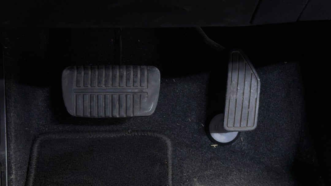 Pedals and Footmat