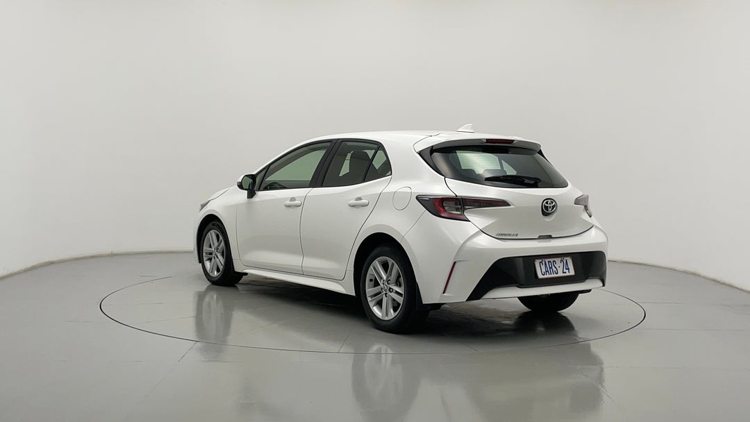 Left Back Diagonal (45- Degree) View