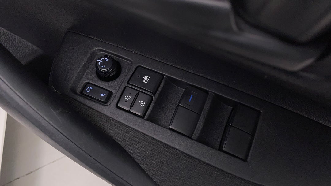 Drivers Side Door Panel Controls