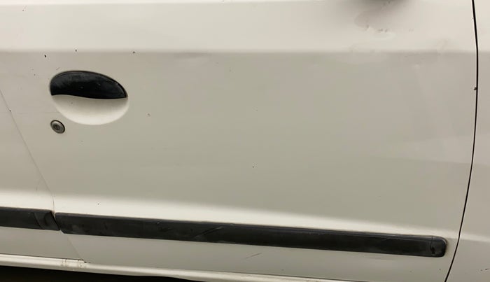 2011 Hyundai Santro Xing GL PLUS, Petrol, Manual, 58,503 km, Driver-side door - Minor scratches