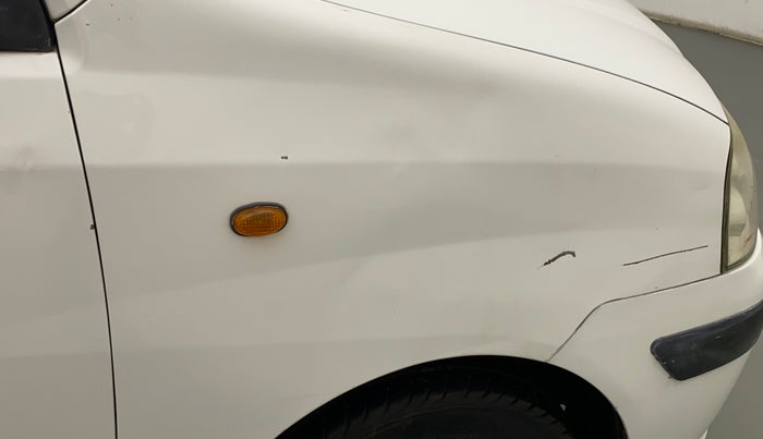 2011 Hyundai Santro Xing GL PLUS, Petrol, Manual, 58,503 km, Right fender - Minor scratches