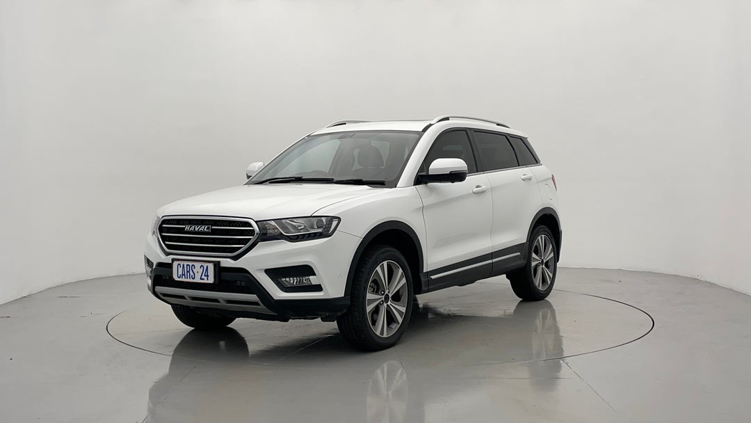 Left Front Diagonal (45- Degree) View