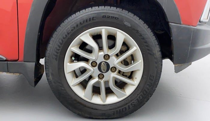 2016 Mahindra Kuv100 K8 6 STR, Petrol, Manual, 43,972 km, Right Front Wheel