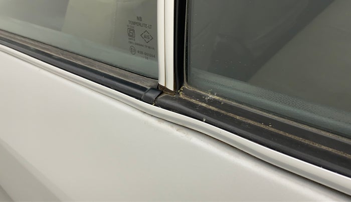 2010 Maruti Swift Dzire LXI, Petrol, Manual, 90,684 km, Rear left door - Weather strip has minor damage