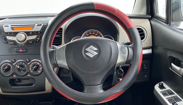 2014 Maruti Wagon R 1.0 VXI, Petrol, Manual, 31,677 km, Steering Wheel Close Up