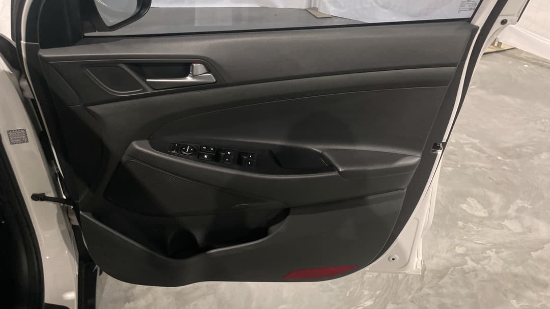 2017 Hyundai Tucson Active (FWD), Manual, 75212 km, Speaker View