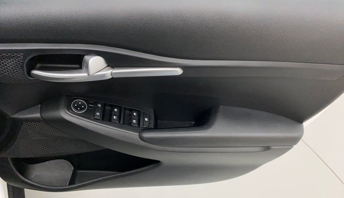 2019 KIA SELTOS HTK 1.5 PETROL, Petrol, Manual, 20,522 km, Driver Side Door Panels Control