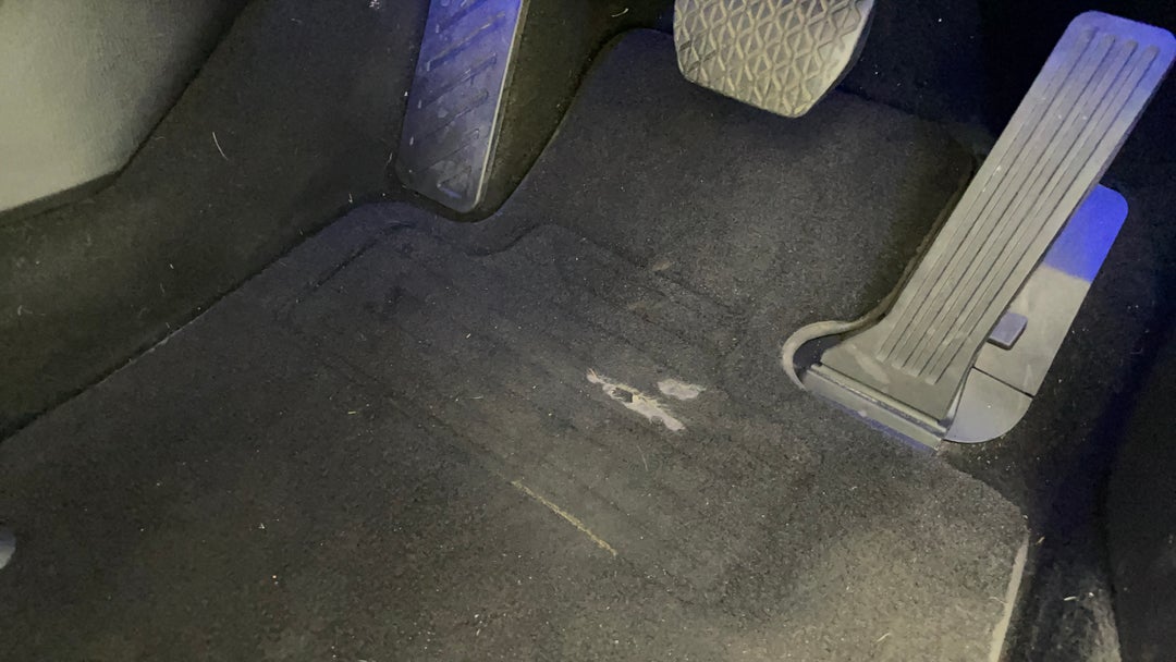 Floors / Carpets Wear