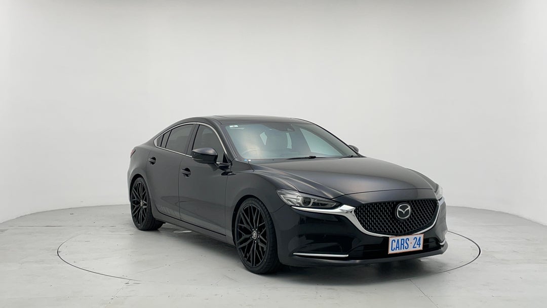 Right Front Diagonal (45- Degree) View