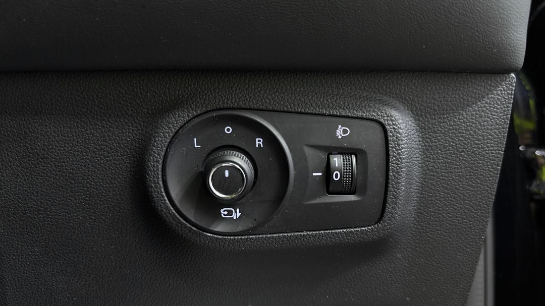 2021 MG Zst Vibe, Automatic, 69851 km, Utility Switches/Buttons