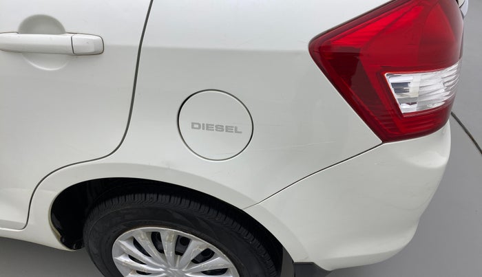 2015 Maruti Swift Dzire VDI ABS, Diesel, Manual, 67,395 km, Left quarter panel - Slightly dented