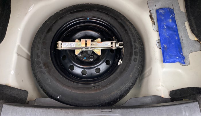 2015 Maruti Swift Dzire VDI ABS, Diesel, Manual, 67,395 km, Spare Tyre