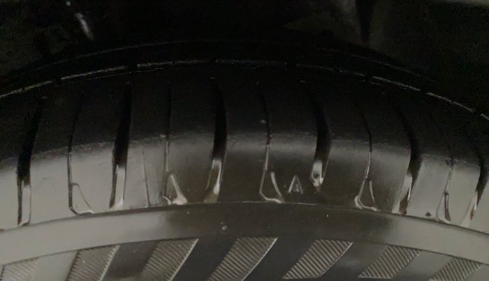 2018 Ford FREESTYLE TITANIUM PLUS 1.5 DIESEL, Diesel, Manual, 64,077 km, Left Front Tyre Tread