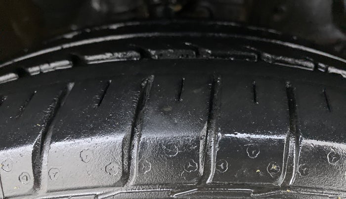 2012 Honda City S MT PETROL, Petrol, Manual, 47,112 km, Right Front Tyre Tread