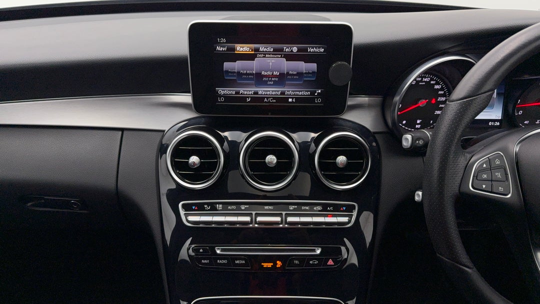 2018 Mercedes-benz C200 C200, Automatic, 54724 km, Center Console