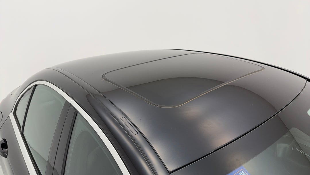 2018 Mercedes-benz C200 C200, Automatic, 54724 km, Roof/Sunroof View