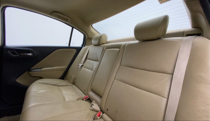 2017 Honda City 1.5L I-VTEC ZX CVT, Petrol, Automatic, 1,21,674 km, Right Side Rear Door Cabin