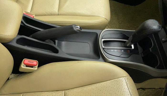 2017 Honda City 1.5L I-VTEC ZX CVT, Petrol, Automatic, 1,21,674 km, Gear Lever