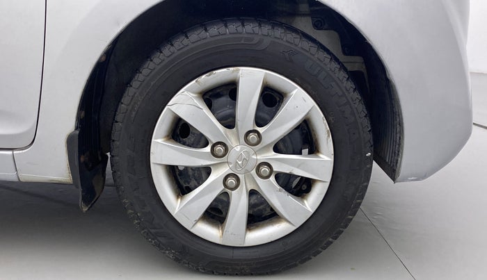 2011 Hyundai Eon MAGNA O, Petrol, Manual, 57,832 km, Right Front Wheel