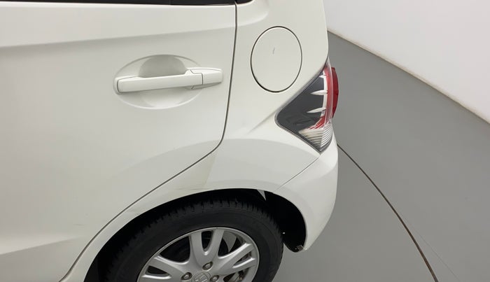 2013 Honda Brio VX MT, Petrol, Manual, 1,04,187 km, Left quarter panel - Slightly dented
