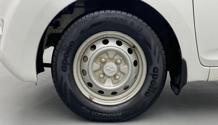 2014 Hyundai Eon ERA +, Petrol, Manual, 25,213 km, Left Front Wheel