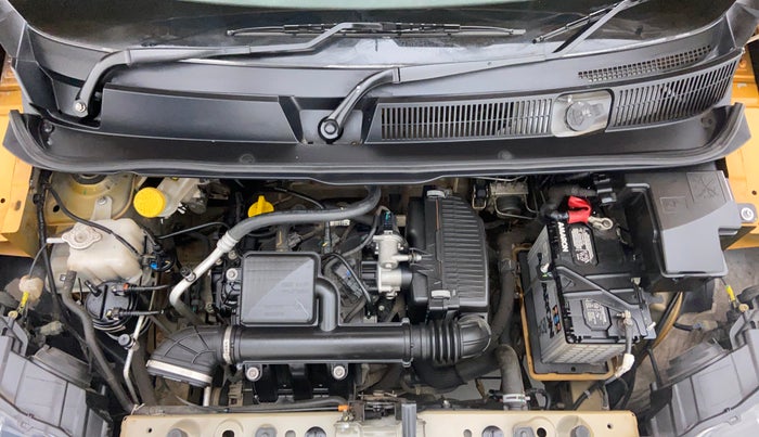 2019 Renault TRIBER 1.0 RXZ, Petrol, Manual, 26,070 km, Engine Bonet View