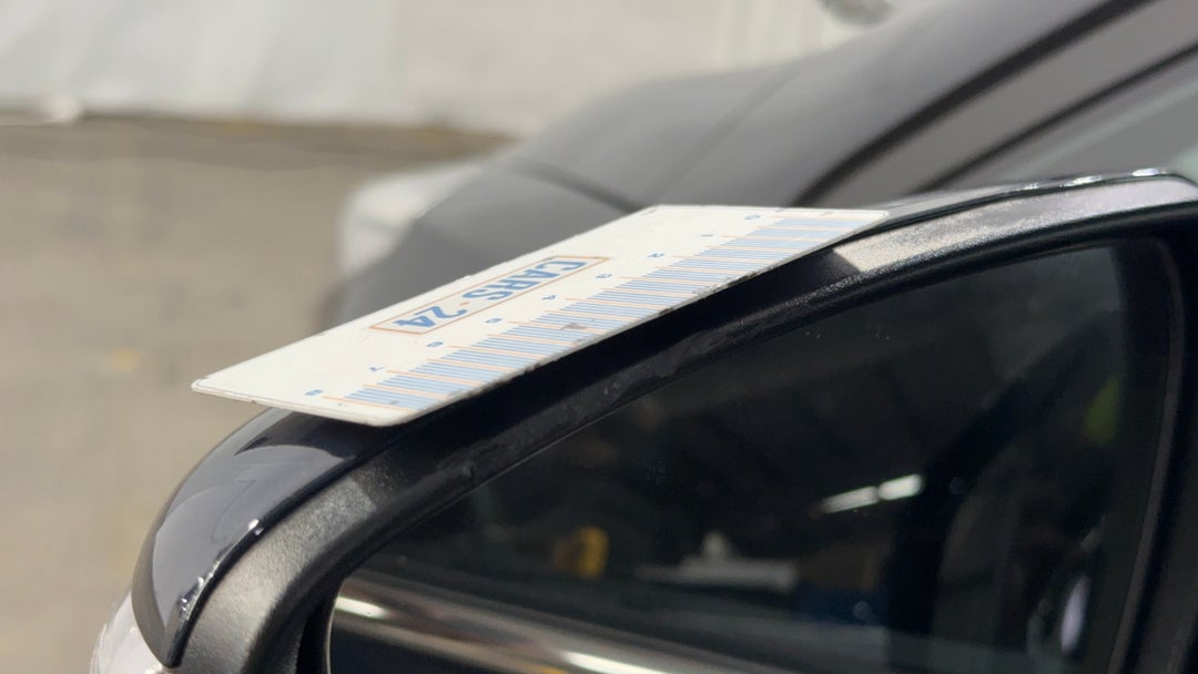 Side Mirrors Housing LHS Scratch