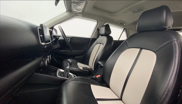 2019 Hyundai VENUE SX 1.0 TURBO, Petrol, Manual, 49,577 km, Right Side Front Door Cabin