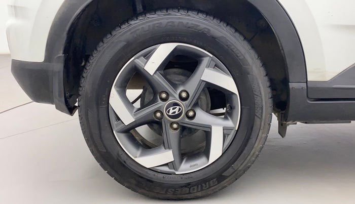 2019 Hyundai VENUE SX 1.0 TURBO, Petrol, Manual, 49,577 km, Right Rear Wheel