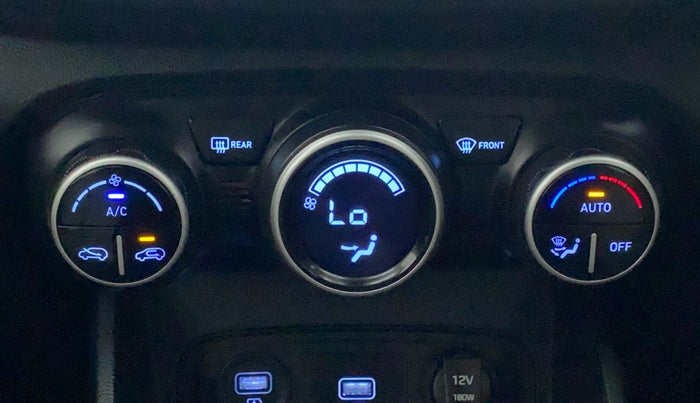 2019 Hyundai VENUE SX 1.0 TURBO, Petrol, Manual, 49,577 km, Automatic Climate Control