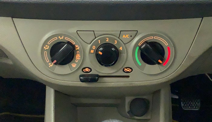 2019 Maruti Alto K10 VXI, Petrol, Manual, 8,973 km, AC Unit - Directional switch has minor damage