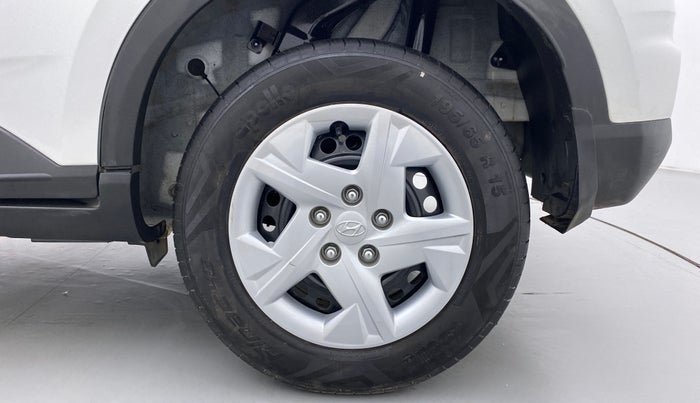 2021 Hyundai VENUE S MT 1.2 KAPPA, Petrol, Manual, 9,481 km, Left Rear Wheel