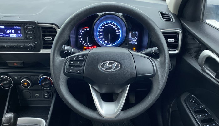 2021 Hyundai VENUE S MT 1.2 KAPPA, Petrol, Manual, 9,481 km, Steering Wheel Close Up
