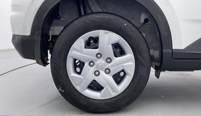 2021 Hyundai VENUE S MT 1.2 KAPPA, Petrol, Manual, 9,481 km, Right Rear Wheel