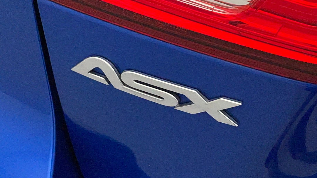 Badge (Boot Left Side)