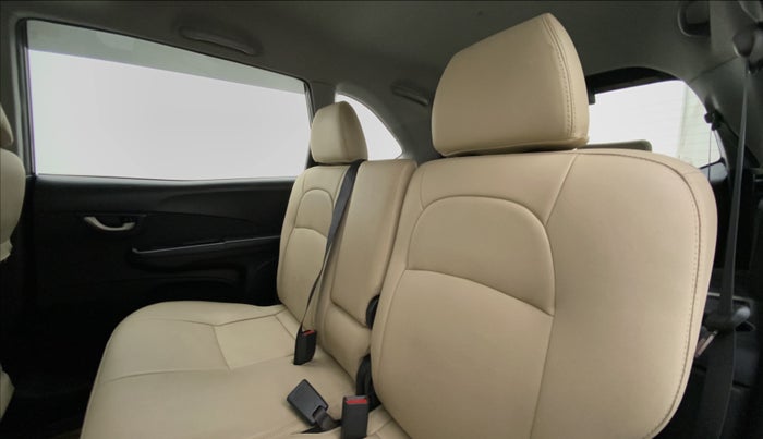 2016 Honda BR-V 1.5 i-VTEC V, Petrol, Manual, 91,899 km, Right Side Rear Door Cabin